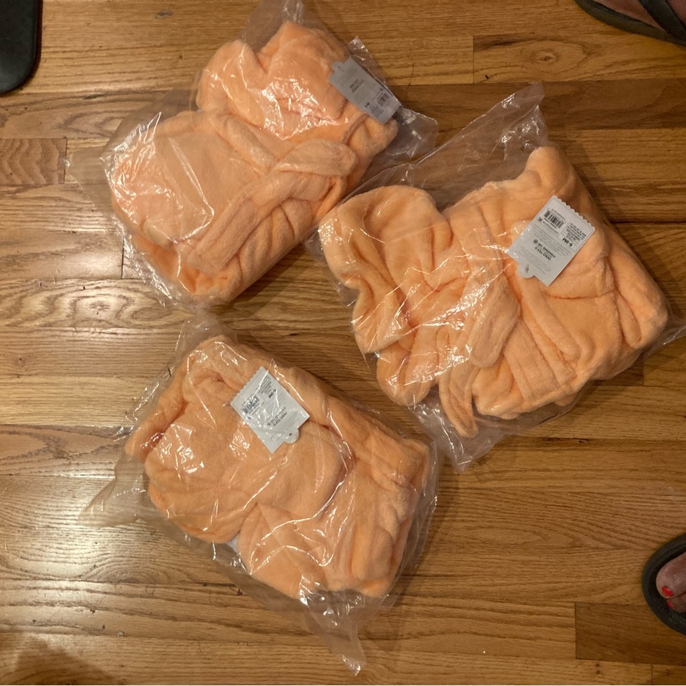 Cloud Island Fox Plush Hooded Robe 6-9 mos - Orange - NWT - Picture 4 of 4